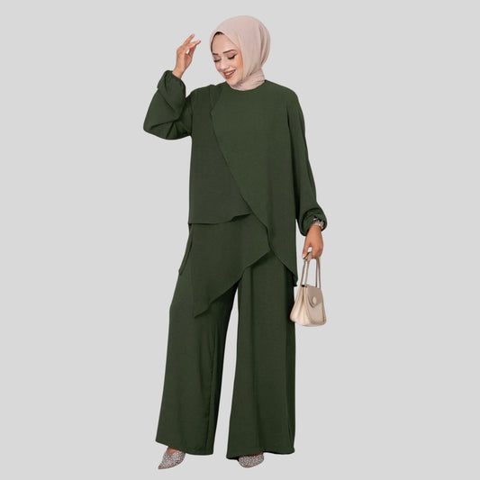 Groene co-ord set dames – vooraanzicht, asymmetrische tuniek & wijde broek