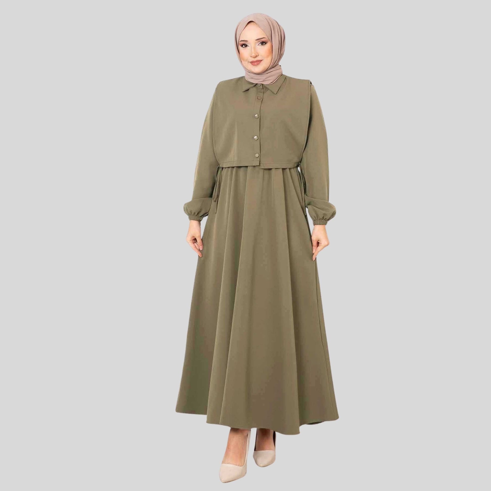 Zijaanzicht van groene maxi jurk met lange mouwen en bolero detail – Rituwell